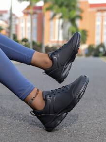 Nowe damskie skórzane lekkie buty do biegania, damskie niskie buty codzienne, damskie buty sportowe, damskie czarne buty, damskie całkowicie czarne buty robocze, damskie czarne buty sznurowane z okrągłym noskiem, damskie buty do chodzenia, damskie buty, damskie buty codzienne z miękką podeszwą, damskie całkowicie czarne buty sportowe - Czarne - Zobacz 5