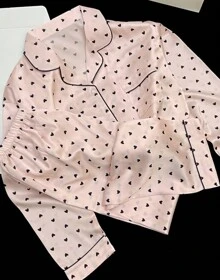 Women's Pajama Set, Satin Premium Feeling Pajamas, Lapel Heart All Over Print Women's Pajamas, Comfortable Skinny Women's Pajamas - Perfect Gift For Her!