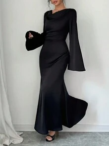 Women's Elegant Solid Color Draped Collar Flared Sleeve Arabic Style Dress - Black - View 4