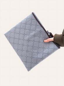 1pc Large Capacity Non-Woven Clothes Storage Bag Clothes Packaging Box Quilt Organizer Storage Bag Dustproof Fabric Clothes Storage Bag Moisture-Proof Clothes Finishing Bag Closet Organizer Zipper Portable Organizer Versatile Clothes Container For Comforter Blankets Bedding Clothing Home Storage & Organization Bedroom Clothes Organizer With Handle & Clear Window Bedroom Accessories Clothes Storage Organizer Closet Organization And Storage - Grey - View 4