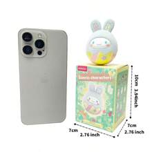 Miniso 三丽鸥兔子装扮盲盒摆件 - 植绒质感蛋形收藏品，可用于桌面装饰和送礼（1 件随机发货）