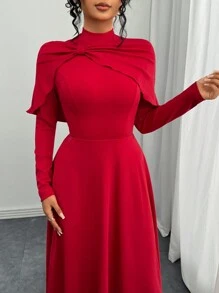 红色多向可穿领 A 字形蝴蝶结长袖女式连衣裙