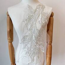 1PC White Fish Shaped Lace Sticker With Fine Embroidery, Flower Lace Patch Sewing, Adding Ball Dress, Wedding Dress - White - View 6