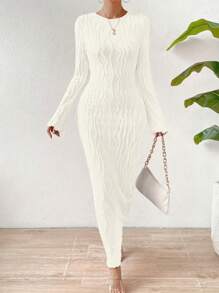 Vestido midi ajustado de mujer con mangas acampanadas, bajo con orillo de lechuga y unicolor - Blanco - Ver 1