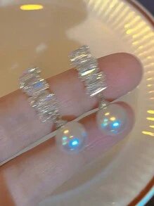 1 Pair Elegant Vintage Geometric Copper Earrings With Zirconia Stone Inlaid & Faux Pearl Drops, Sophisticated Fashion Style, Women's Jewelry For Daily Wear, Parties, Holidays - Silver - View 4