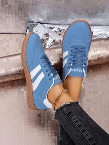Damen Leder Multifunktions Mode Lässig Schuhe, flache rutschfeste Schnürschuhe mit runder Zehenkappe, Gummisohle, Lässig Plateau Sneaker, retroaktives Patchwork Farbmuster, bequeme flache Lässig Schuhe, himmelblau