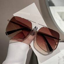 1 Pair Elegant Geometric Metal Frame Glasses, Durable And Stylish