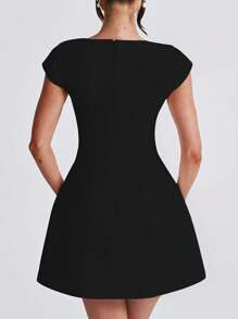 Abito corto a-line senza maniche con scollo quadrato, per donna taglie forti, autunno