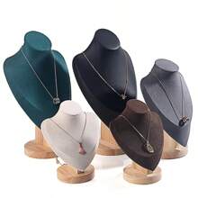 New High Quality Model Bust Show Exhibitor Velvet Jewelry Display Necklace Pendants Mannequin Jewelry Stand Organizer Colors