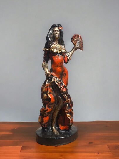 Estatua De Resina Orixa Pomba Gira Maria Padilha Decoração Umbanda Candomblé