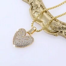 1 pezzo Collana con pendente romantico a forma di cuore e zirconia cubica, placcato in oro 18k in rame non sbiadente, di stile minimalista, adatto per uso quotidiano delle donne o come regalo per festival, San Valentino, per moglie/fidanzata, madre o festa della mamma