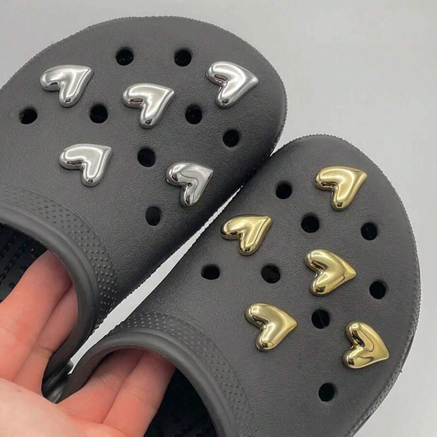 10 件装超酷 Y2K 金色银色心形图标鞋饰别针适用于木屐凉鞋 DIY 配件时尚鞋饰适合拖鞋配件 - 銀色金色 - 查看 1