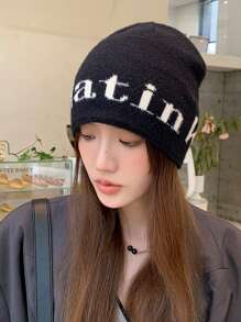1 件字母刺绣休闲可爱街头复古涤纶仿皮毛拼布针织无檐小便帽，温暖百搭的礼物