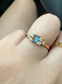 1 pieza Anillo de estilo vintage de plata de ley 925 con zirconia cúbica azul rectangular, regalo de joyería elegante para mujeres, adecuado para uso diario, fiestas y festivales