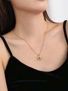 Customized Necklace, Simple & Fashionable Sunflower Pendant Necklace, "I Love You" In 100 Languages Projection Necklace, Custom Engraved Movie-Themed Black & White Photo, Family, Couple, Pet Motto, Suitable For Girlfriend, Mom, Best Friend, Daily Wear - Gold - View 4