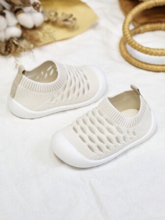  Yibubu 杏色儿童鞋，网眼透气童鞋，软底防滑新生儿学步鞋，婴儿户外运动鞋幼儿鞋