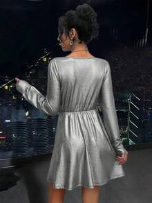 Nowa lśniąca diamentowa sukienka na imprezę