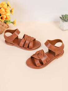 1 Pair Toddler/Little Girls' Brown PU Woven Strap Hook And Loop Closed Toe Flat Sandals, Fashionable & Cute Design, Suitable For 3-15 Years Old Girls, Daily Casual Wear, Spring/Summer New Arrival