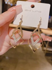 1 Pair Korean Fashion Stylish Innovative Design Earrings, Versatile Holiday Ear Jewelry Suitable For Women's Daily Wear - Gold - View 3