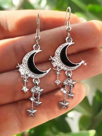 Retro Gothic Crescent Moon & Star Design Earrings For Women