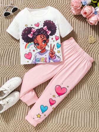 2 件可爱卡通女孩印花不易燃睡衣套装，适合小女孩，包括短 T 恤和宽松休闲裤，饰有卡通和心形图案，适合旅行、摄影、日常穿着、春夏，适合 4-7 岁女孩