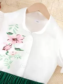 2 pièces/Set Blouse blanche à manches bouffantes avec imprimé floral et jupe plissée à volant avec imprimé floral vert pour préadolescentes. Ensemble confortable pour le printemps/été