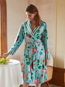 Women's Spring And Autumn Home Robe Bathrobe Advanced Color Tinge Fabric Green Flamingo Animal Pattern Waist Strap Casual Fashion Comfortable Bathrobe - Green - View 5