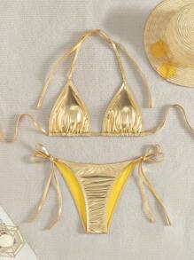 El nuevo traje de baño bikini triangular sexy y a la moda para mujeres con cordones es un conjunto de dos piezas escotado, colgante y atractivo de color negro ideal para la playa. Es un bikini brillante y sexy, perfecto para la playa, el océano y fiestas. Es el traje de baño talla grande llamativo en .