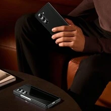 Ständer Schutzhülle, emaillierter Stahl, Ganzkörper Scharnier Design, kratzfest und stoßfest, Premium Geschenk, kompatibel mit Samsung Galaxy Z Fold3/Z Fold4/Z Fold5/Z Fold6 - Verschiedenfarbig - Übersicht 8