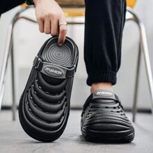 Plus Size Men's Summer Outdoor Breathable Sandals, Soft Thick Tire Sole Anti-Slip Closed Toe Beach/Hiking Slippers
