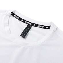 Adidas OTR B TEE Damen Kurzarm T-Shirt, athletische Lässig Sportbekleidung für Laufen und Training, IK7442