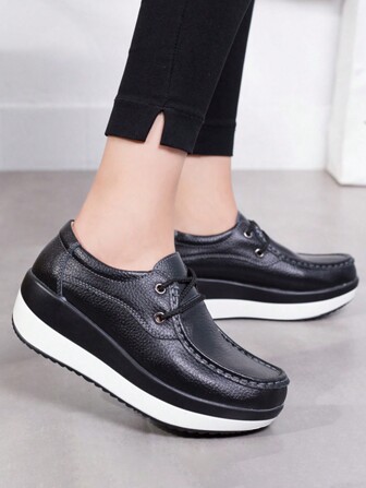 新款时尚女士厚底运动鞋，纯色系带休闲鞋，柔软舒适透气鞋面，防滑外底，适合户外，适合春秋季节