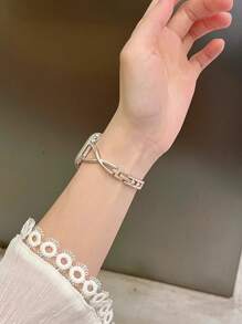 1 件女式 X 形金属水钻表带，兼容 38/40/41/44/45/49/42/46 毫米系列 11/SE3/Ultra3/Ultra/SE/SE2/10/9/8/7/6/5/4/3/2/1 - 星光色 - 查看 4