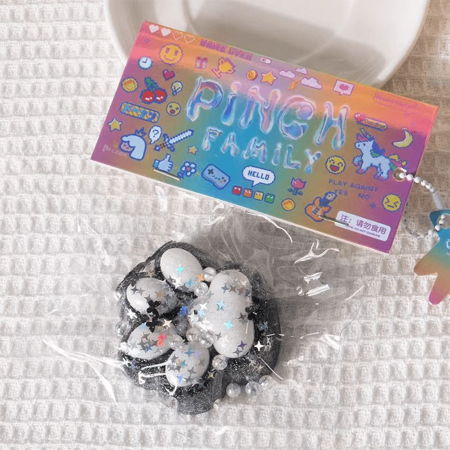 Cute Cat Paw Textured Squishy Toy Transparent Cat Paw Stress Relief Squeeze Toy Animal Cute Cat Paw Textured Squishy Toy Transparent Cat Paw Stress Relief Squeeze Toy Animal