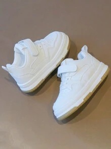1 Pair New White Sneakers, Non-Slip Lightweight Girls/Boys Casual Soft Sole Board Shoes