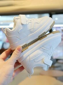 1 Pair New White Sneakers, Non-Slip Lightweight Girls/Boys Casual Soft Sole Board Shoes