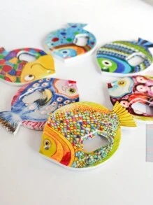 1pc Cute Goldfish Embossed 3D Fridge Magnet & Bottle Opener, Large Size, Home Decor, Daily Use And Holiday Gift Birthday Gifts Graduation