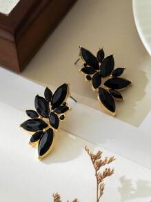 1 paar vintage stijl halve bloemvormige strass oorbellen voor vrouwen (geen geschenkdoos) Valentijnsdag, moeder, moeder, Moederdag, cadeau