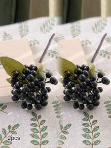 2/4pcs Artificial Berry Stem Fruit Pseudoplastic Berry Plant Holly Fruit Artificial Berry Stem Flower Spray Berry, Lifelike Green Berry With Stem Valentine's Day Simulation Flower, Used For Holly Christmas Holiday And Home Decoration DIY Berry Tree Trunk Home Kitchen Party Centerpiece Decoration Garland Decoration, Artificial Flower Plastic Back To School Room Decor School Supplies