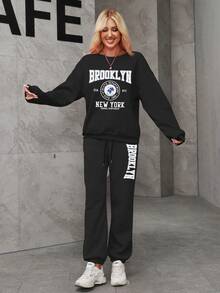 Women's Two-Piece Crewneck Hoodie And Sweatpants Two-Piece Suit For Autumn And Winter Season Comfort Home, Sports And Leisure Fleece Sweatshirt Sweatpants Brooklyn Print Simple Letters New York