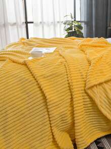 1pc Yellow Striped Plush Fleece Soft & Cozy Blanket, Suitable For Bedroom And Guest Room - Yellow - View 5