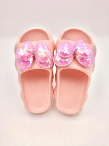 1 par de sandalias casuales para niñas decoradas con mariposas, cómodas y de moda para usar dentro y fuera de casa