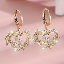1 对心形首字母方晶锆石环形耳环，适合女士少女，精美心形雕刻 26 个字母 A-Z 和个性化名字花朵耳环，适合日常情人节珠宝生日礼物、妈妈、母亲、母亲节、礼物 - 花心形字母 - 查看 17