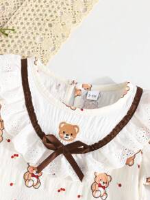 Babymeisje Baby Beer Bedrukt Korte Mouw Snap On Wikkel Rond Driehoek Romper Met Vlinder Ruffle Kraag, Gemakkelijk Aan En Uit