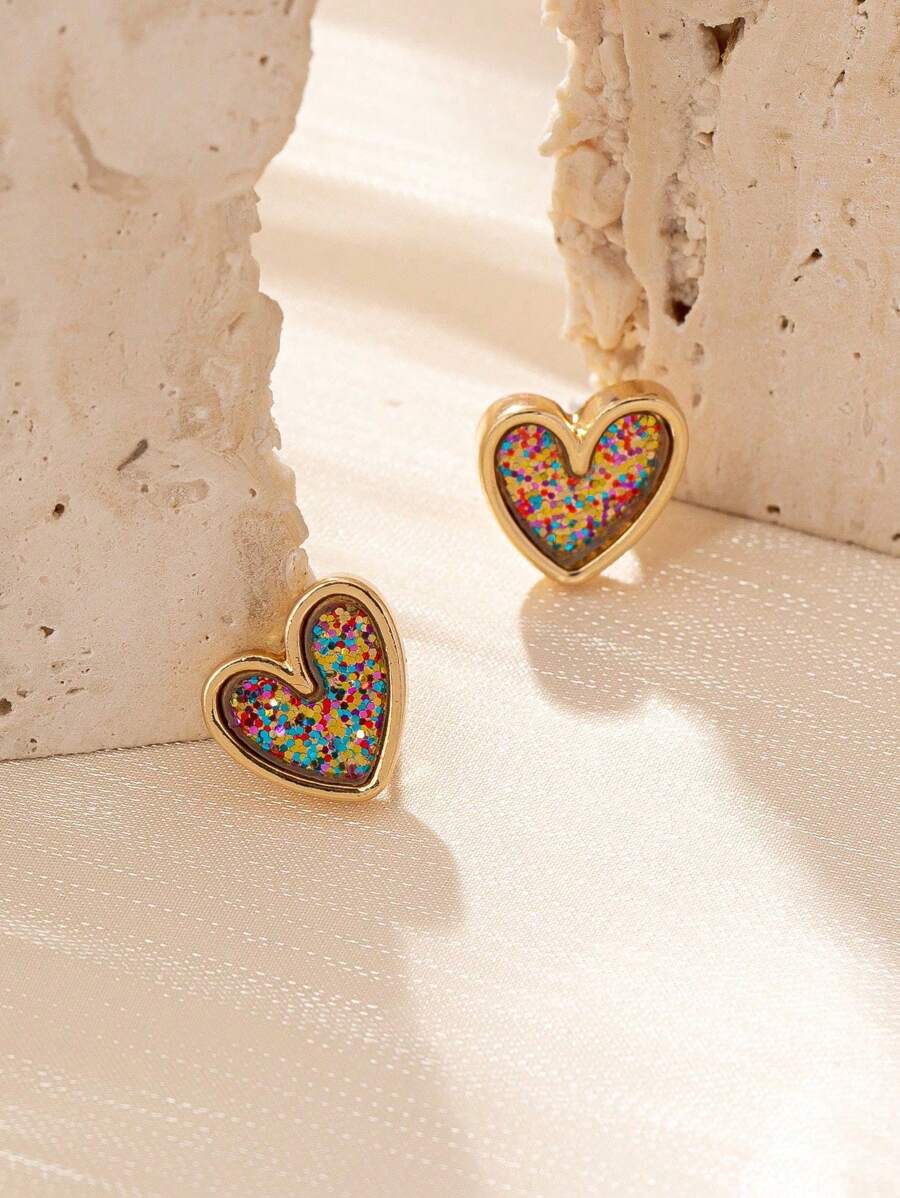 1 Pair Fashionable Casual Heart-Shaped Stud Earrings With Sequin Decor - Colorful - View 1