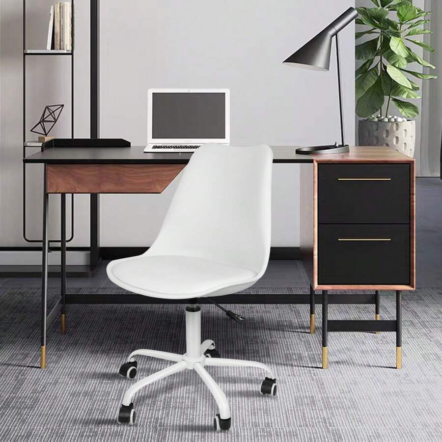 A Black Swivel Chair, Office Chair, Suitable For Office, Study And Living Room