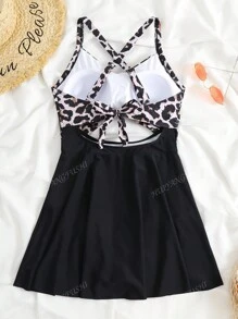 Sexy Criss-Cross Strap Hollow Floral Print Patchwork Slimming One-Piece Swimsuit, For Summer Beach Vacation