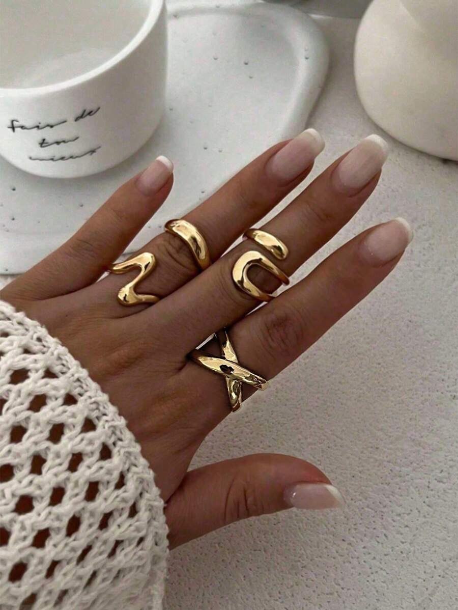 4pcs Vintage Geometric Hollow Asymmetric Abstract Design Adjustable Gold Rings Set, Fashionable Jewelry Suit For Women Everyday Wear, Casual, Holiday Decoration, Gift - Gold Ring Set, Suitable For Any Occasion, Versatile Premium Style
