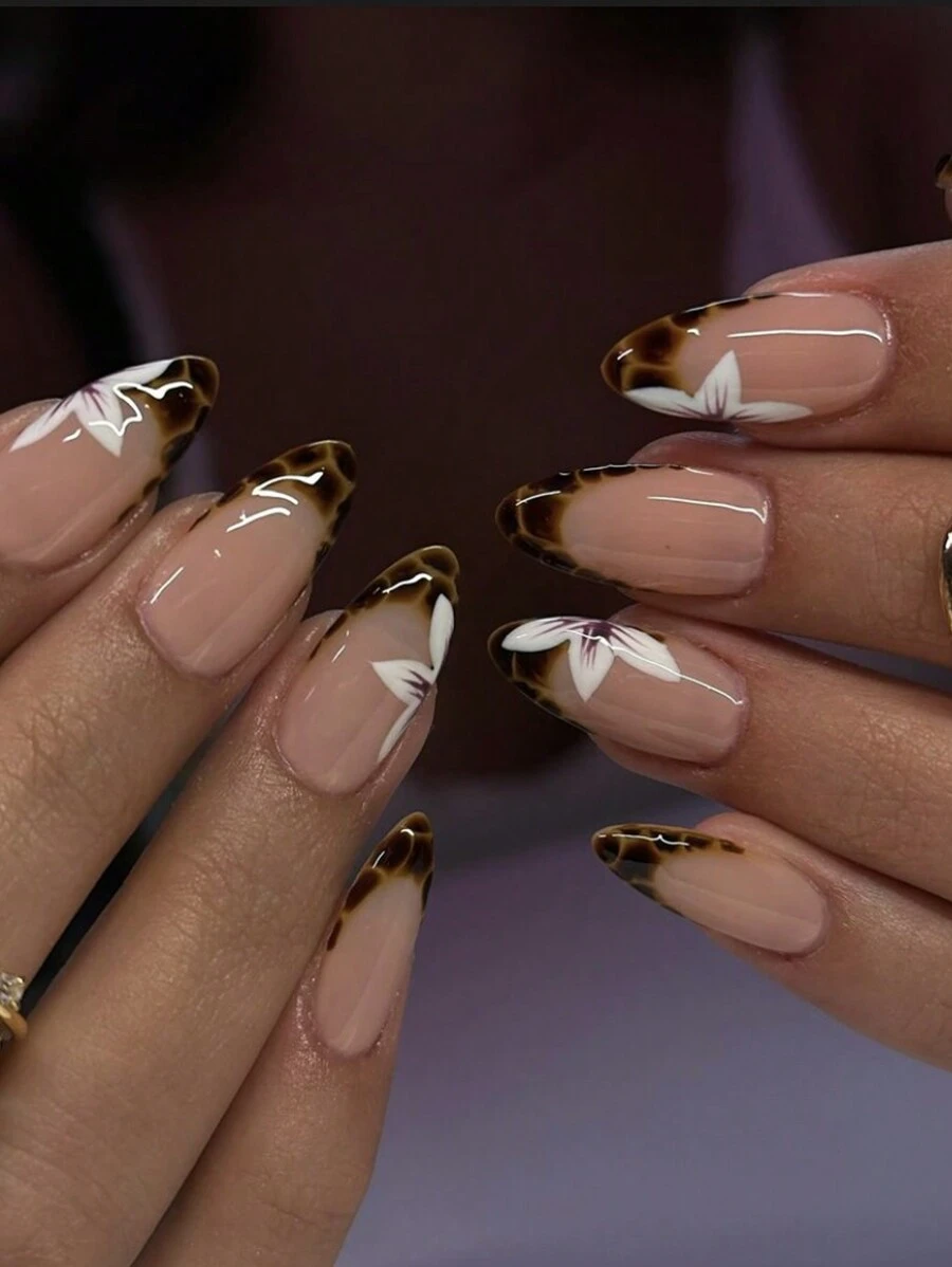 32 件短杏仁形按压式指甲，Y2K 复古巧克力棕色豹纹法式尖头全覆盖按压式指甲，适合新年指甲、情人节礼物、圣诞节指甲，适合女孩和女士日常使用，包含 1 片果冻凝胶和 1 个指甲锉 美甲用品