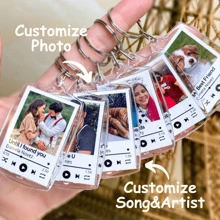 Valentine's Day Gift, Couple Photo, Personalize Gift, Custom 1pc Photo And Text Keychain, Personalized Acrylic Keychain, Custom Couple Keychain, Photo Key Ring, Valentine's Day, Birthday's Gift, Anniversaries, Couples Gift,Durable,Engraved,Stainless,Colorful,Cute,Adorable,Funny,Kawaii,Y2K,Stylish,Unisex,Casual,Custom,Personalized,Unique,Customized,Ideal Gifts For Him,Ideal Gifts For Her,Her,Boyfriend,Girlfriend,Family,Friends